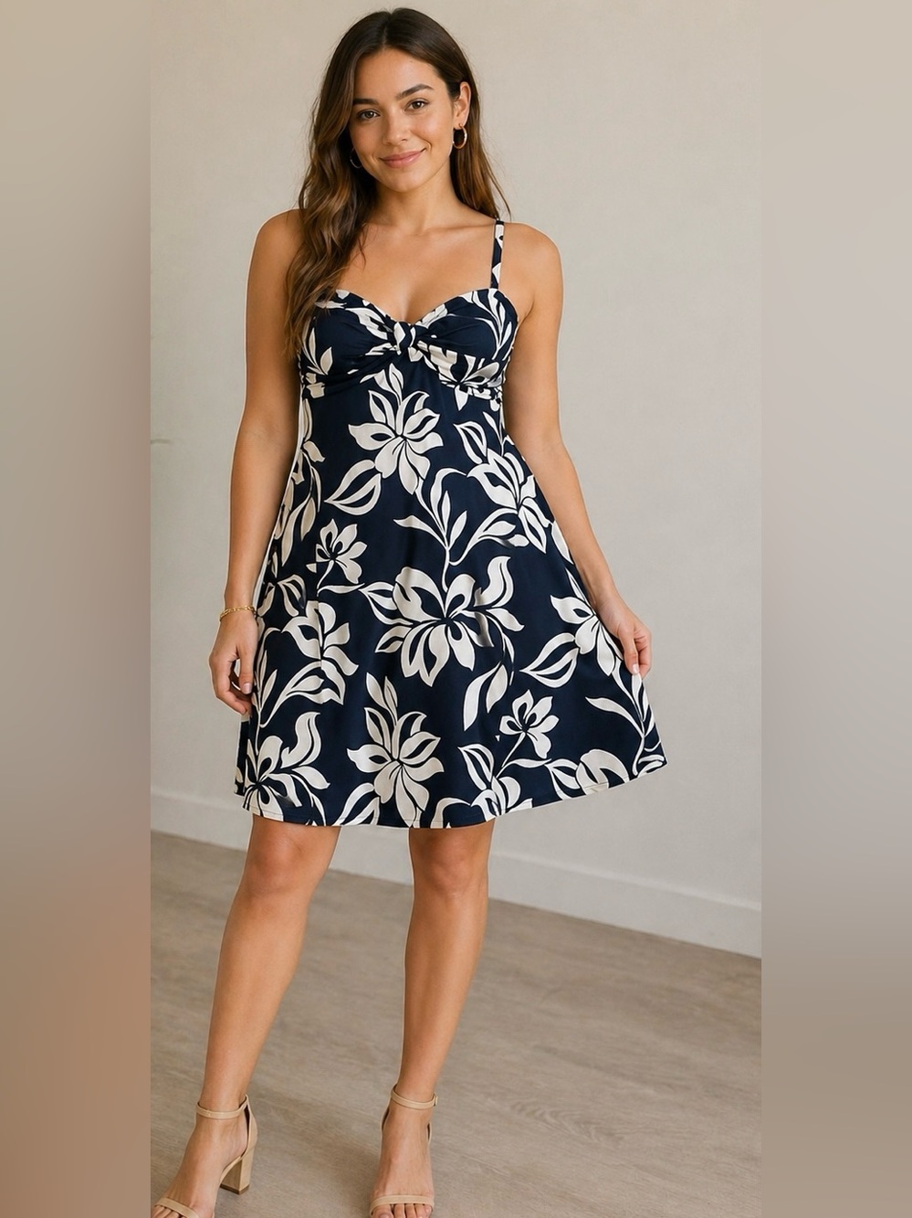 Tommy Bahama Navy Blue Floral Dress Size L Adjustable Straps Padded Bust